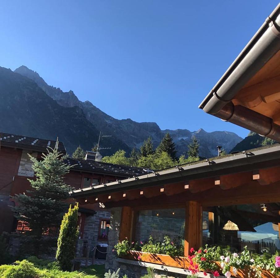 La Tana Dell'Orso Hotel & Spa Ponte Di Legno Exterior photo